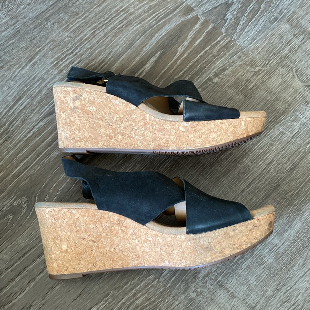 Clark’s Wedges - Picture 3 of 7
